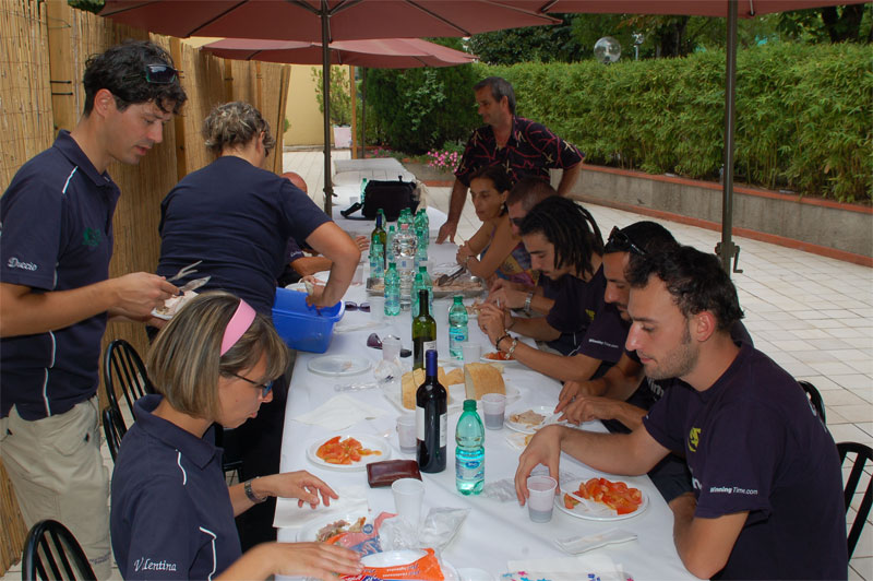gal/2007/18 - Fondo Valdarbia - Pranzo e premiazioni/DSC_1807-01.jpg